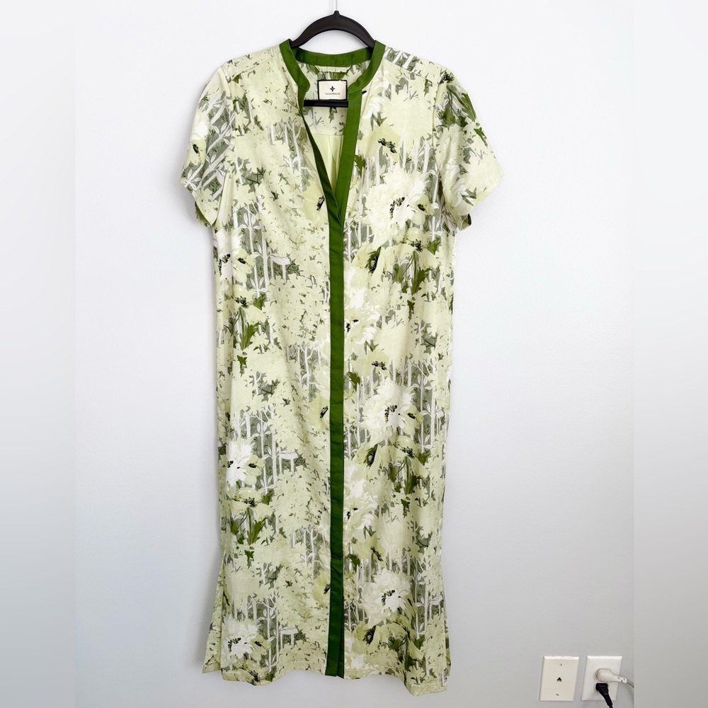 Tuckernuck Size S • Shady Grove Camille Silk Sage Green Short Sleeve Dress.